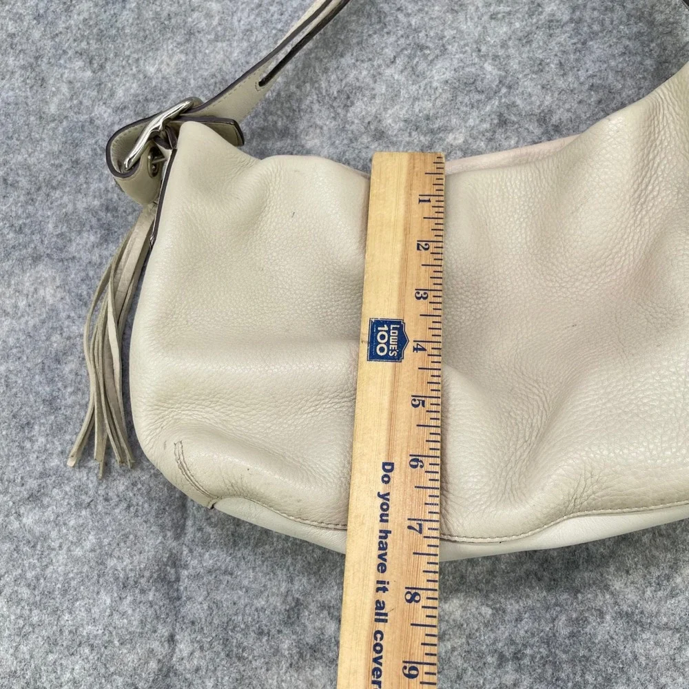 Coach Legacy Hobo Bag Womens Medium Cream Pebble Leather Tassel F04S-1429 Duffel